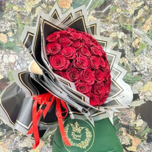 R013 Red Rose